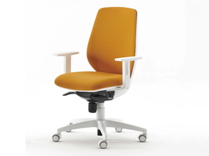 FIRST - Upholstered fabric office chair with 5-Spoke base _ ESTEL GROUP